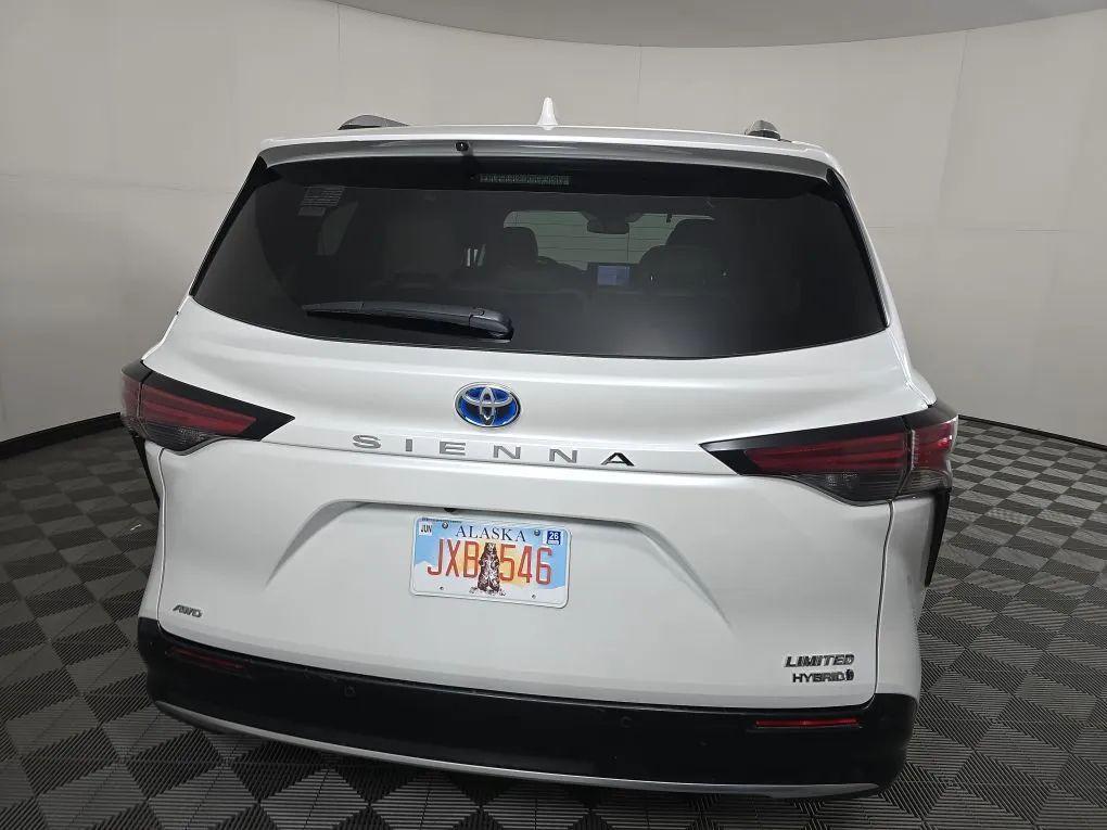 used 2023 Toyota Sienna car, priced at $48,977