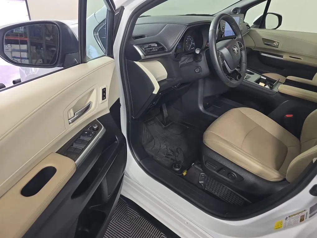 used 2023 Toyota Sienna car, priced at $48,977