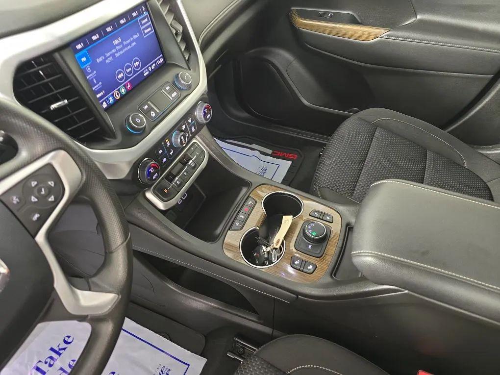 used 2023 GMC Acadia car, priced at $28,977