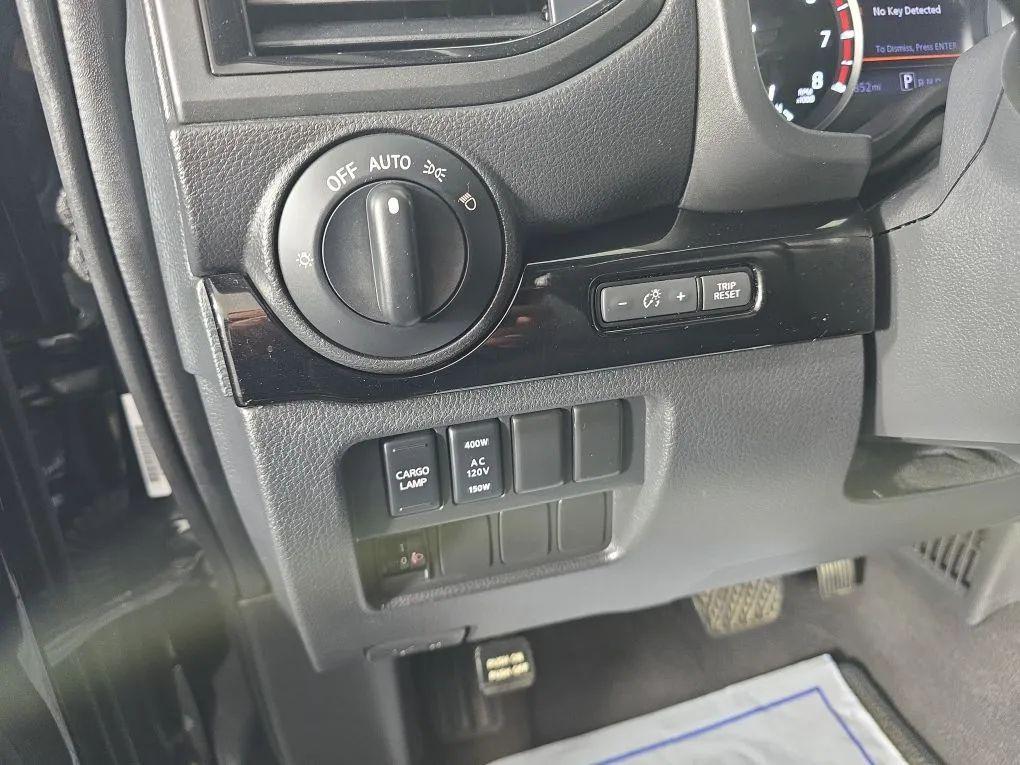 used 2023 Nissan Titan car, priced at $37,977