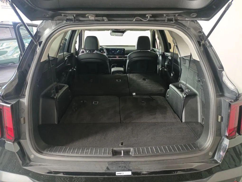 used 2024 Kia Sorento car, priced at $31,977