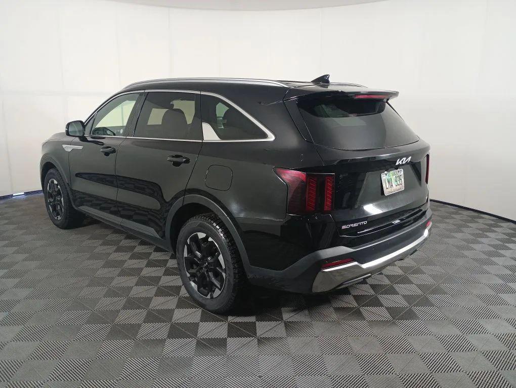 used 2024 Kia Sorento car, priced at $31,977