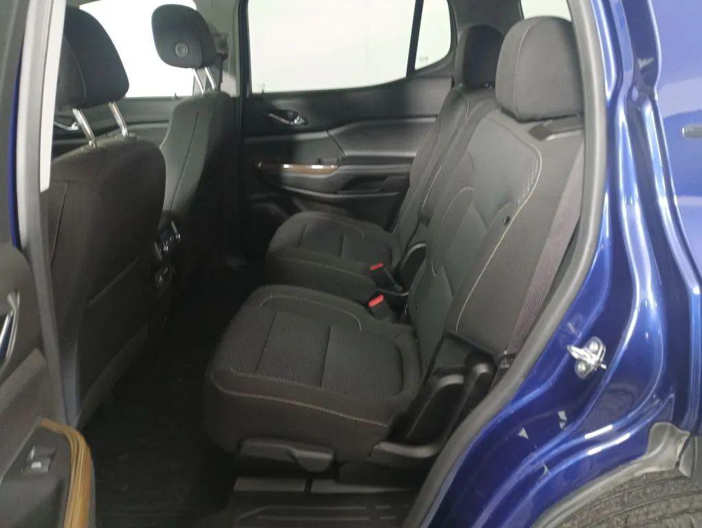 used 2023 GMC Acadia car, priced at $28,977