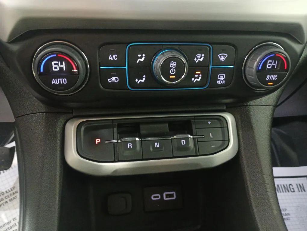 used 2023 GMC Acadia car, priced at $28,977