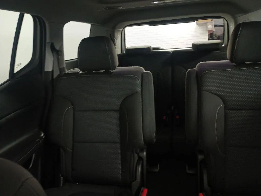 used 2023 GMC Acadia car, priced at $28,977