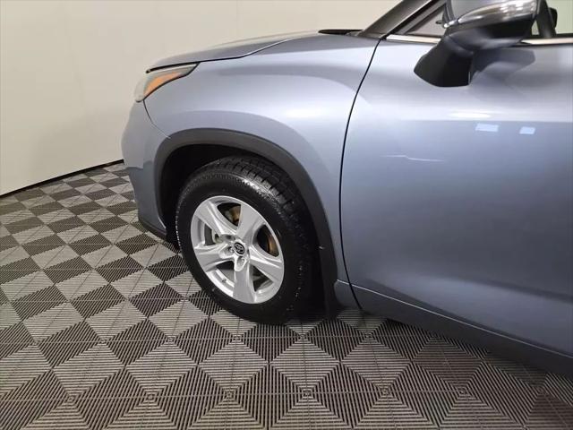 used 2023 Toyota Highlander car, priced at $35,977