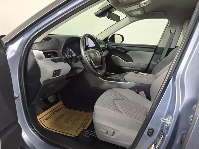 used 2023 Toyota Highlander car, priced at $35,977