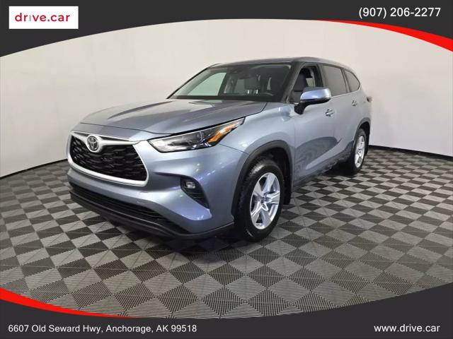 used 2023 Toyota Highlander car, priced at $35,977
