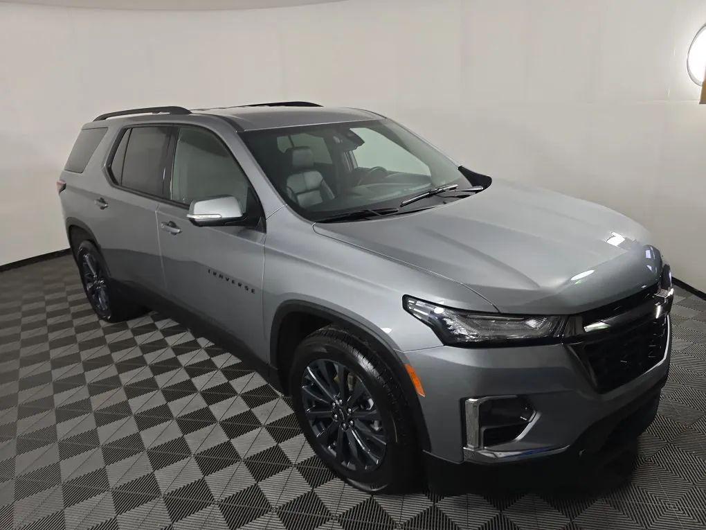 used 2023 Chevrolet Traverse car, priced at $37,977