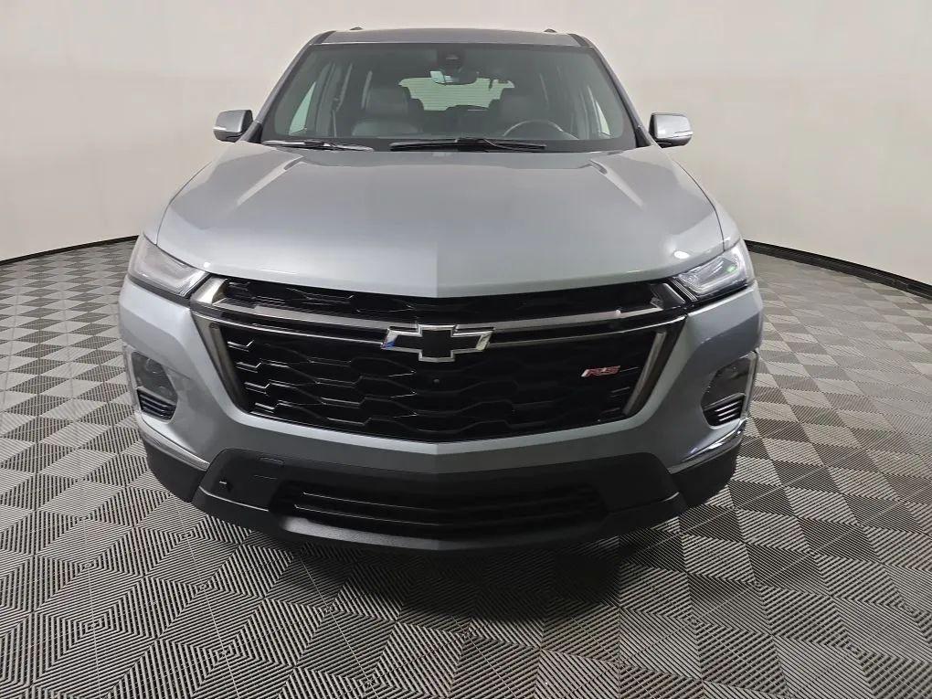 used 2023 Chevrolet Traverse car, priced at $37,977