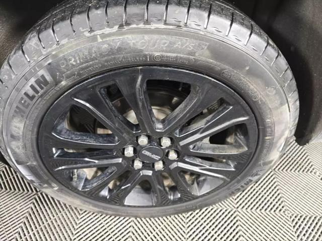 used 2023 GMC Acadia car, priced at $29,999