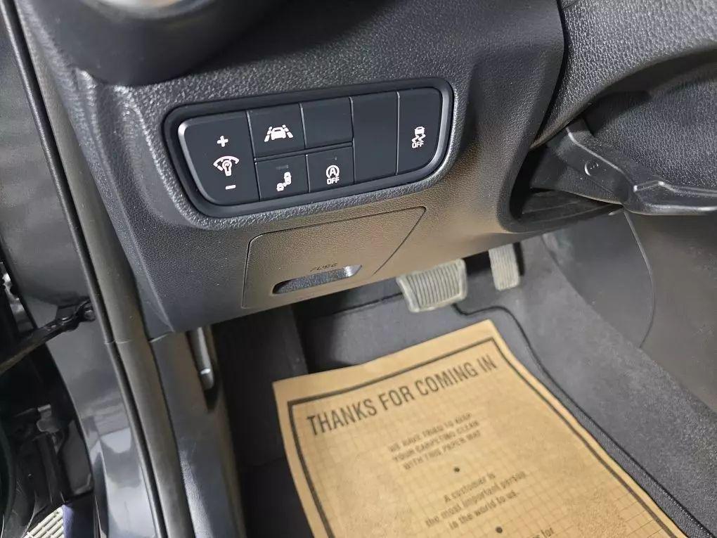 used 2022 Kia Soul car, priced at $17,877