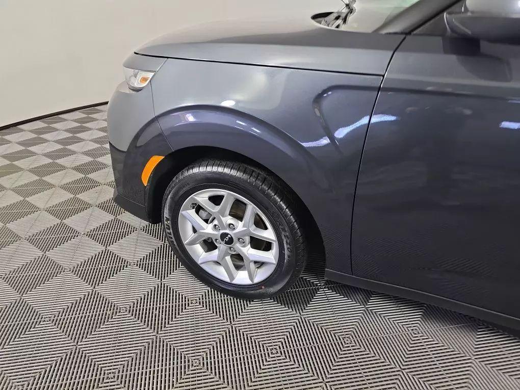 used 2022 Kia Soul car, priced at $17,877