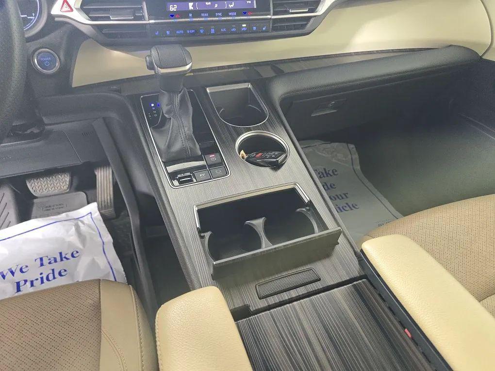 used 2022 Toyota Sienna car, priced at $47,977