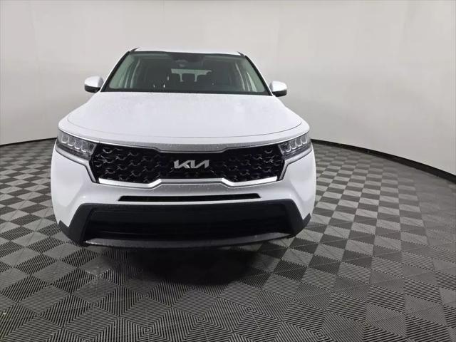used 2023 Kia Sorento car, priced at $26,977