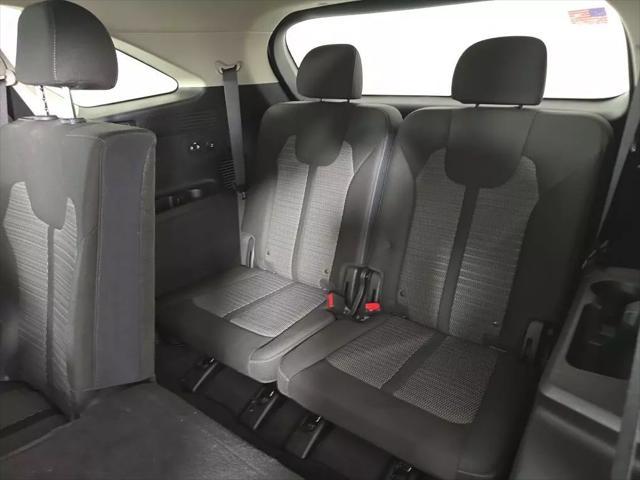 used 2023 Kia Sorento car, priced at $26,977