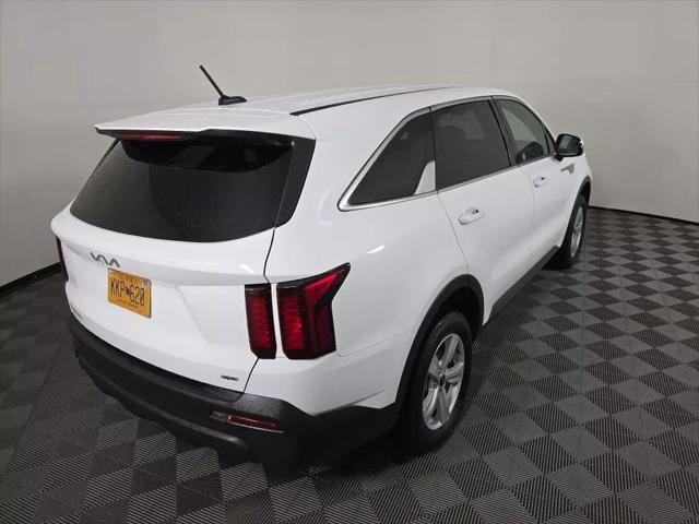 used 2023 Kia Sorento car, priced at $26,977