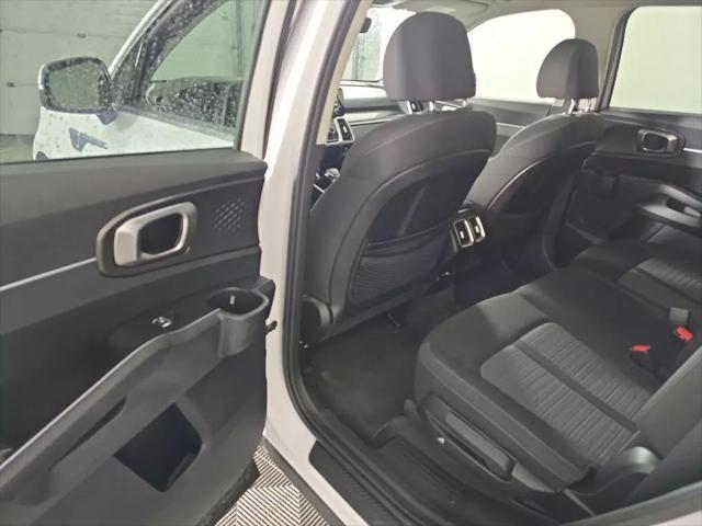 used 2023 Kia Sorento car, priced at $26,977