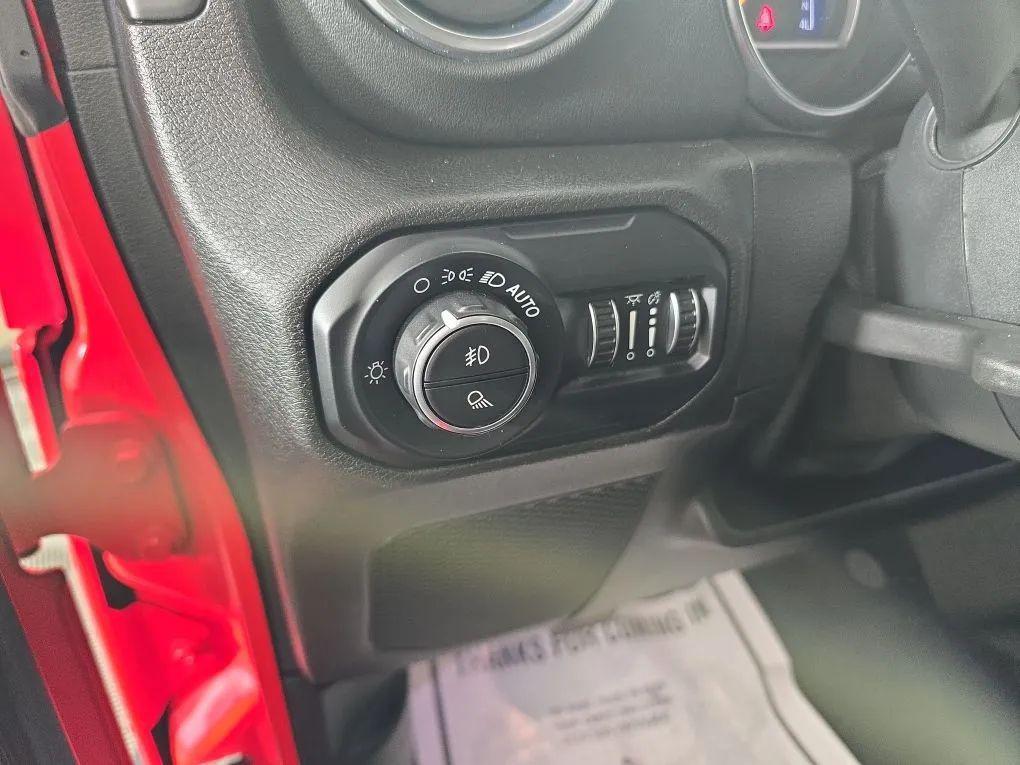 used 2020 Jeep Gladiator car, priced at $28,977