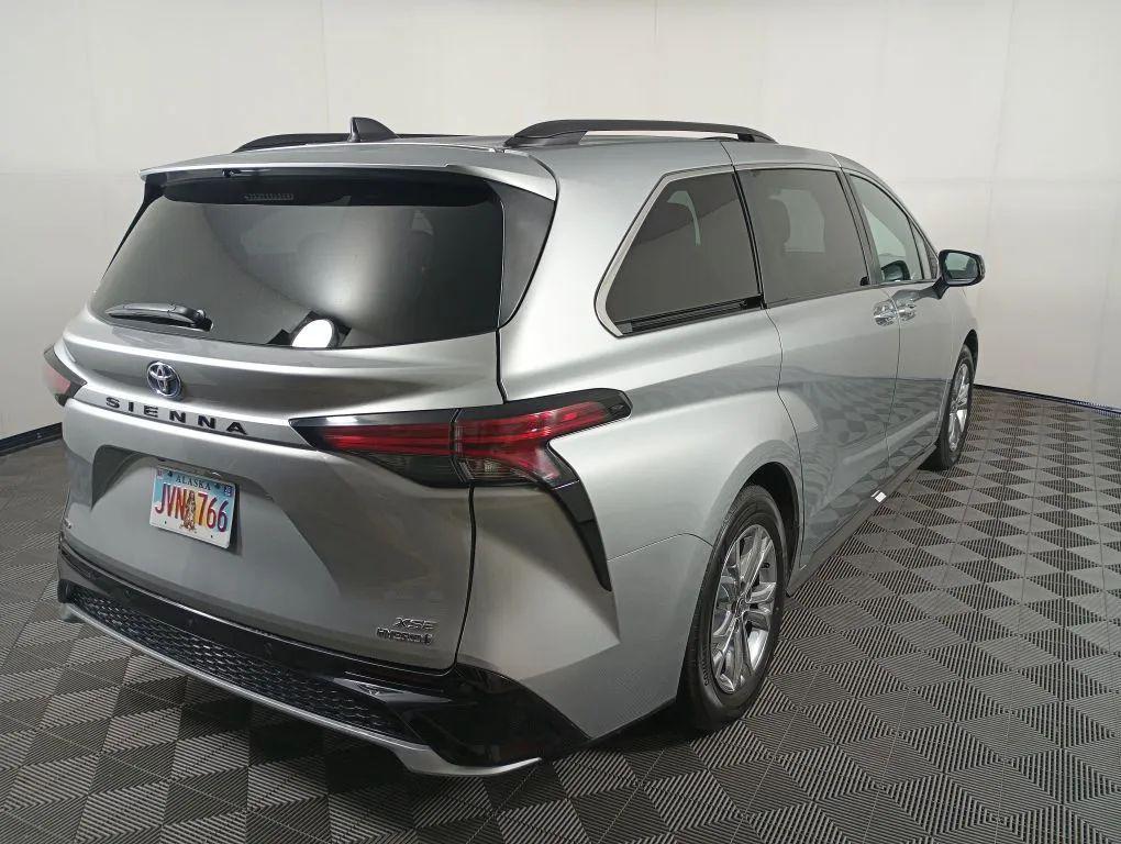 used 2022 Toyota Sienna car, priced at $41,977