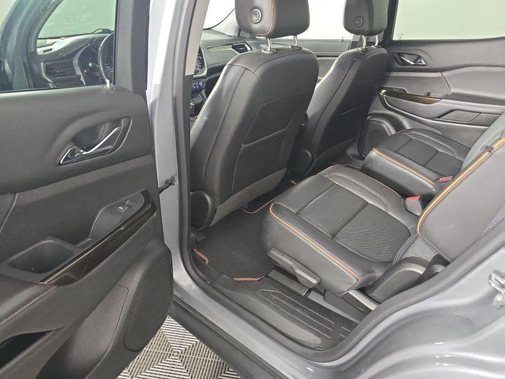 used 2023 GMC Acadia car, priced at $33,977