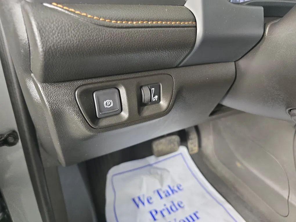 used 2023 GMC Acadia car, priced at $33,977