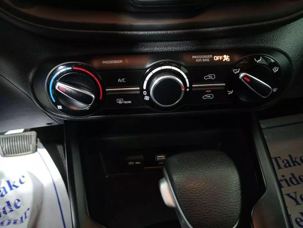 used 2023 Kia Soul car, priced at $19,377