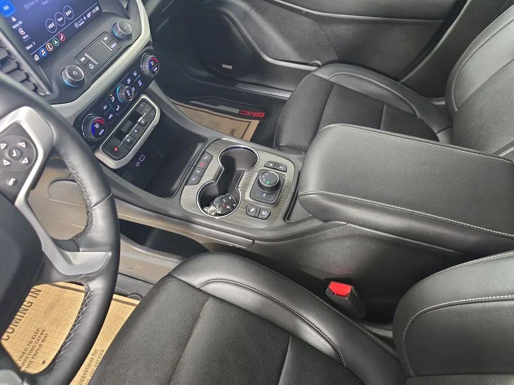 used 2023 GMC Acadia car, priced at $27,999