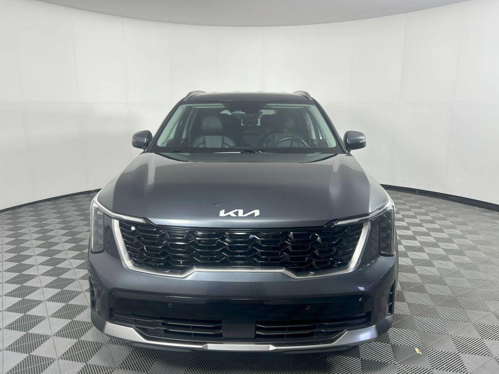 used 2024 Kia Sorento car, priced at $31,977