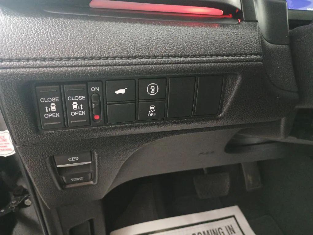 used 2023 Honda Odyssey car, priced at $34,977