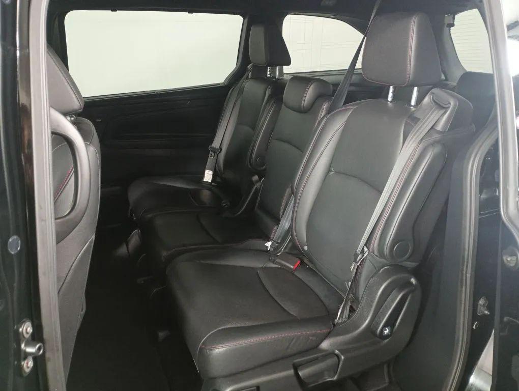 used 2023 Honda Odyssey car, priced at $34,977