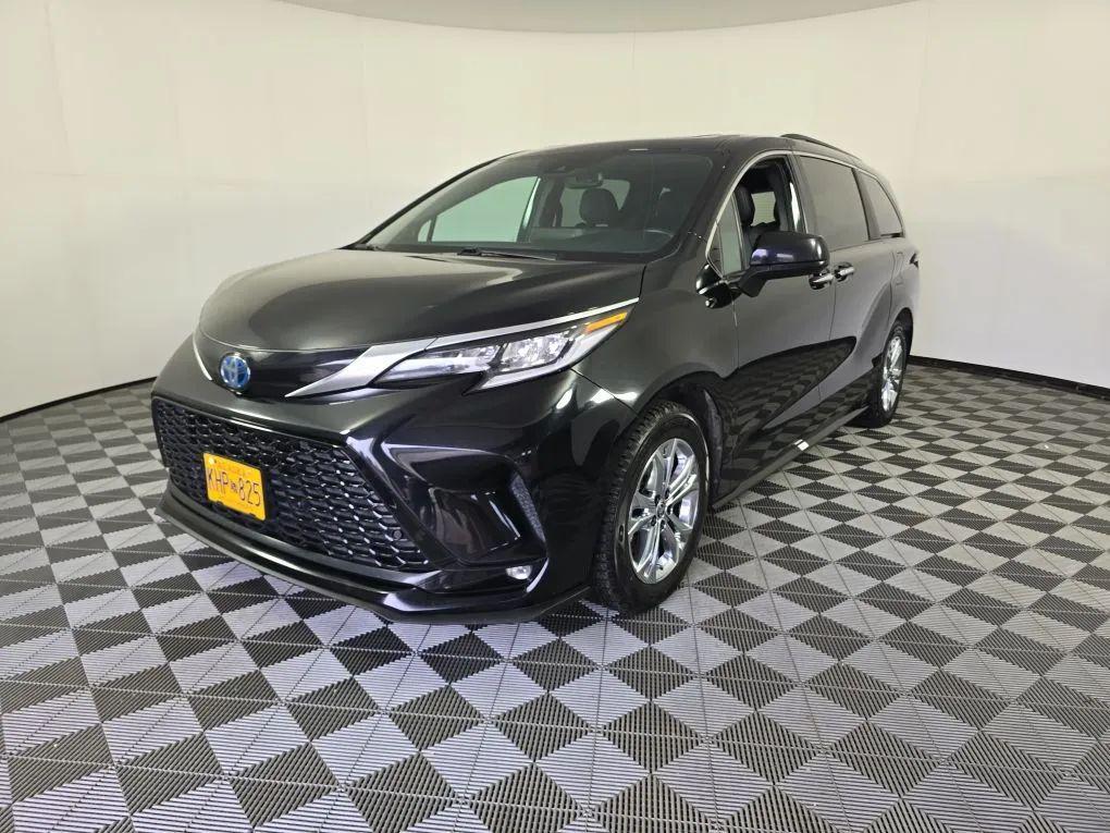 used 2022 Toyota Sienna car, priced at $44,977