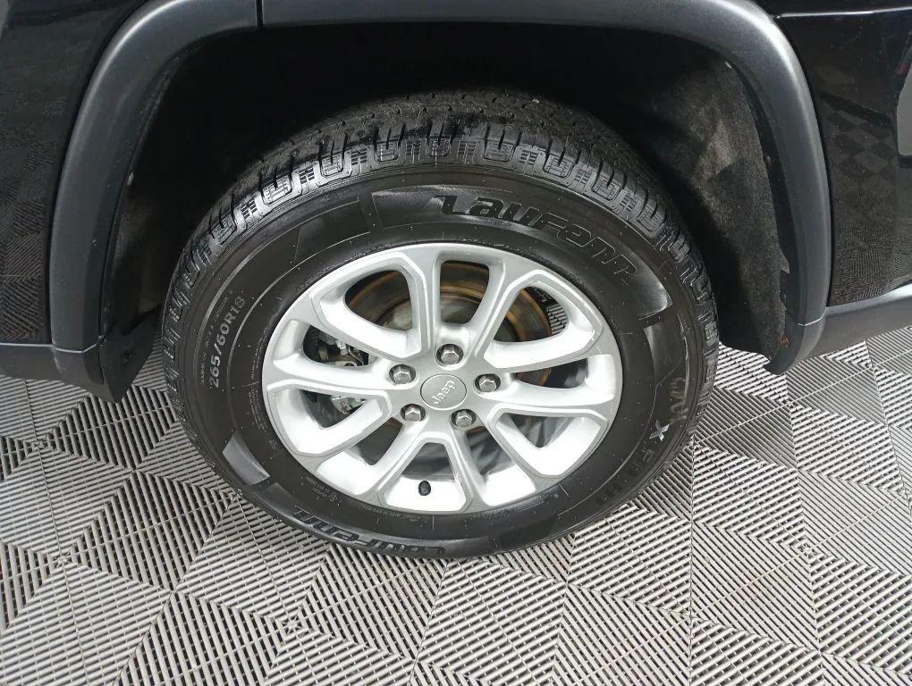 used 2021 Jeep Grand Cherokee car, priced at $26,977