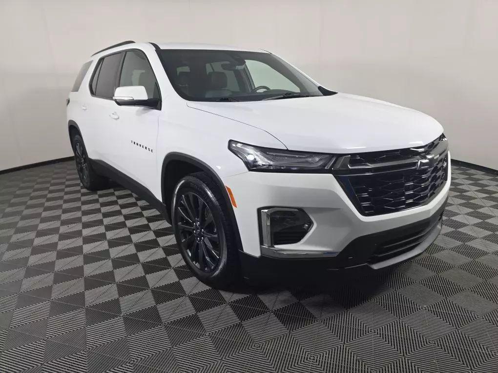 used 2023 Chevrolet Traverse car, priced at $39,477