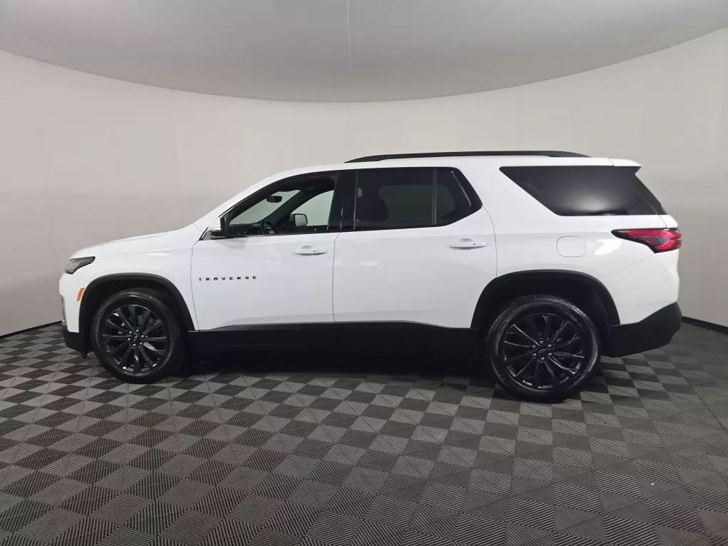 used 2023 Chevrolet Traverse car, priced at $39,477