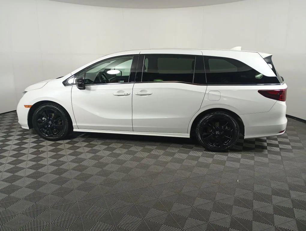used 2023 Honda Odyssey car, priced at $36,977