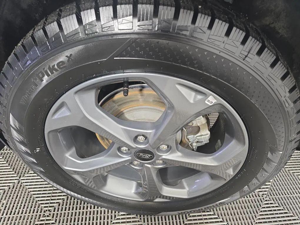 used 2024 Ford Escape car, priced at $22,977