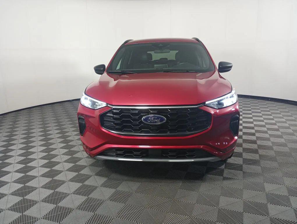 used 2024 Ford Escape car, priced at $22,977