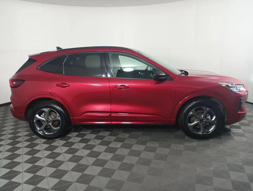 used 2024 Ford Escape car, priced at $22,977