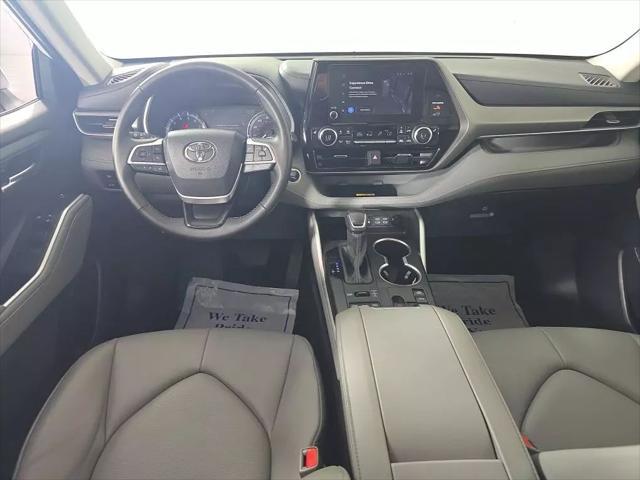 used 2024 Toyota Highlander car, priced at $44,977