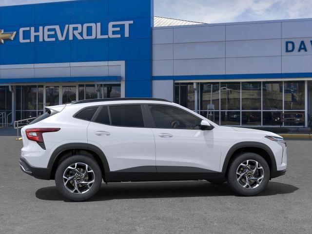 new 2025 Chevrolet Trax car, priced at $25,160