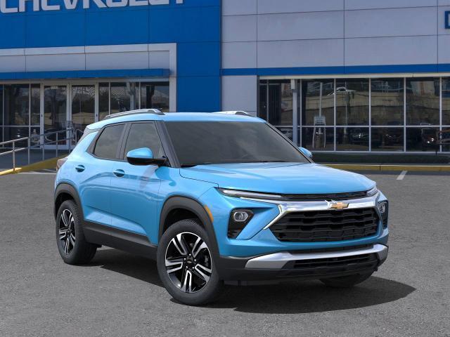 new 2025 Chevrolet TrailBlazer car, priced at $27,275