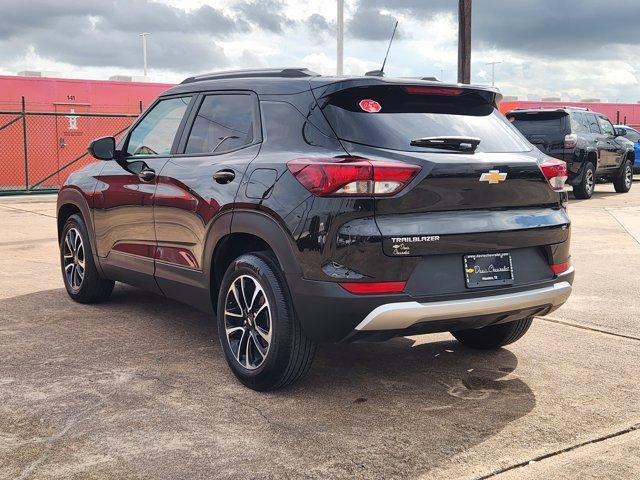 used 2025 Chevrolet TrailBlazer car, priced at $22,995