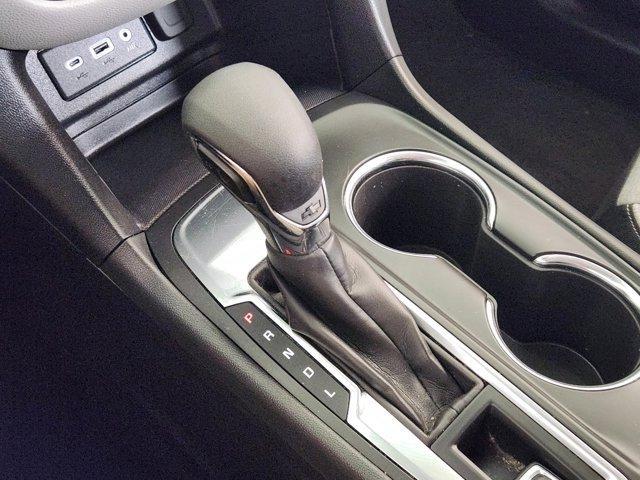 used 2022 Chevrolet Equinox car, priced at $21,595