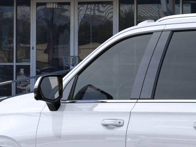 new 2025 Chevrolet Suburban car, priced at $72,560