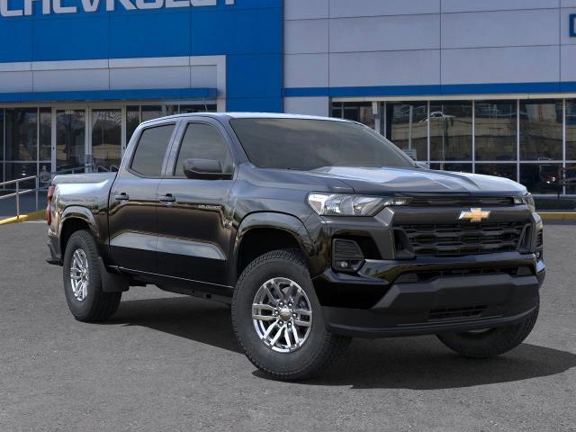 new 2024 Chevrolet Colorado car, priced at $35,570