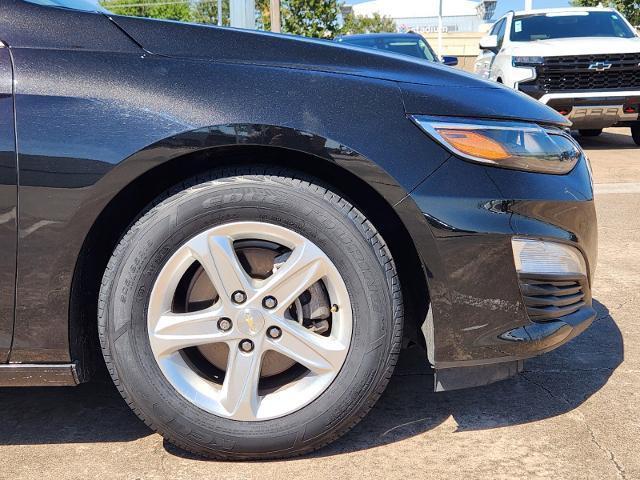 used 2021 Chevrolet Malibu car, priced at $16,989