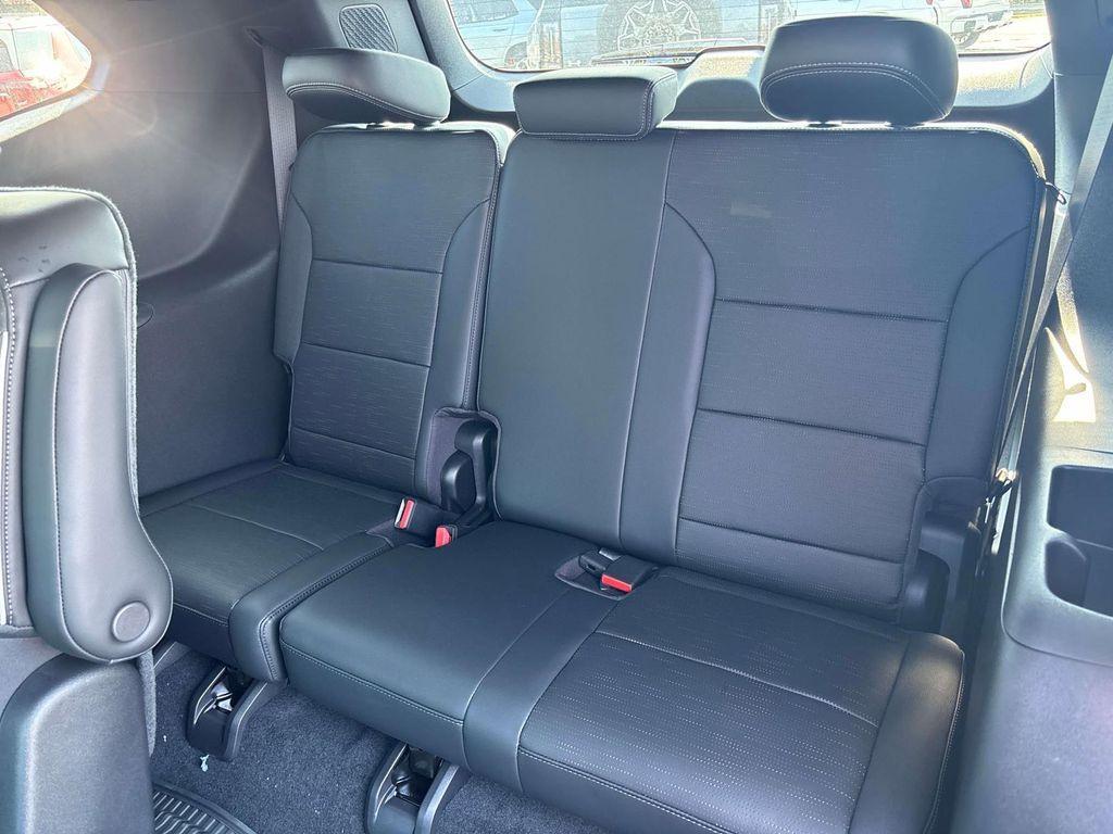 new 2025 Buick Enclave car, priced at $52,605