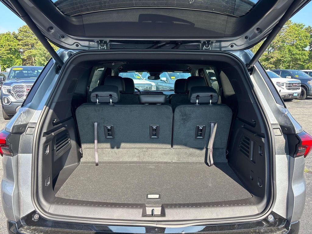 new 2025 Buick Enclave car, priced at $52,605