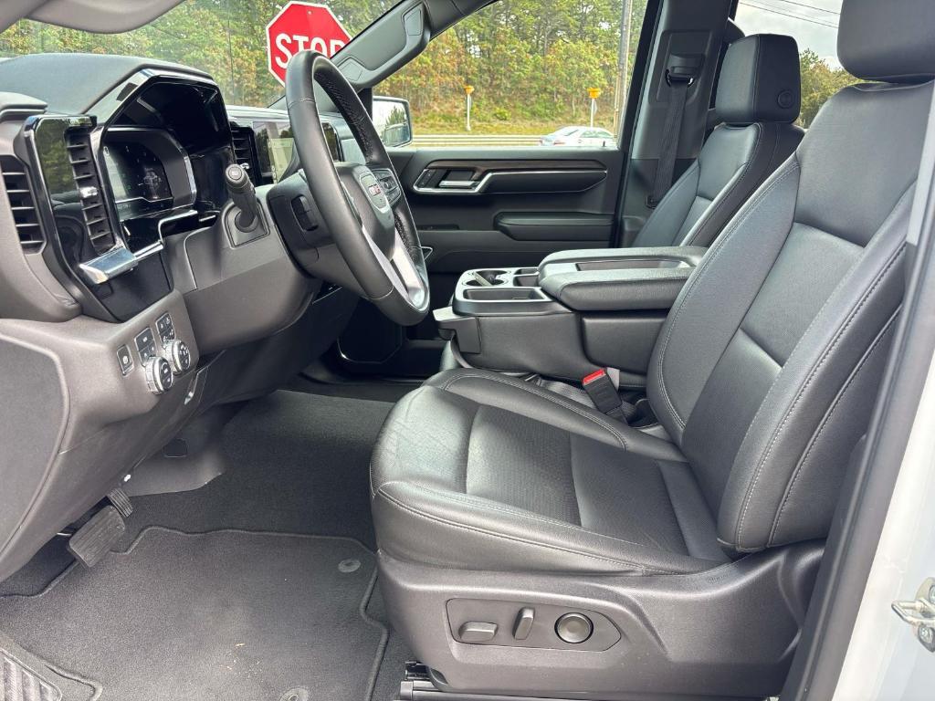 used 2024 GMC Sierra 1500 car